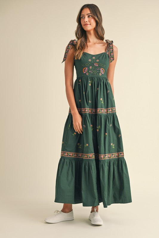 Garden Elegance Maxi Dress